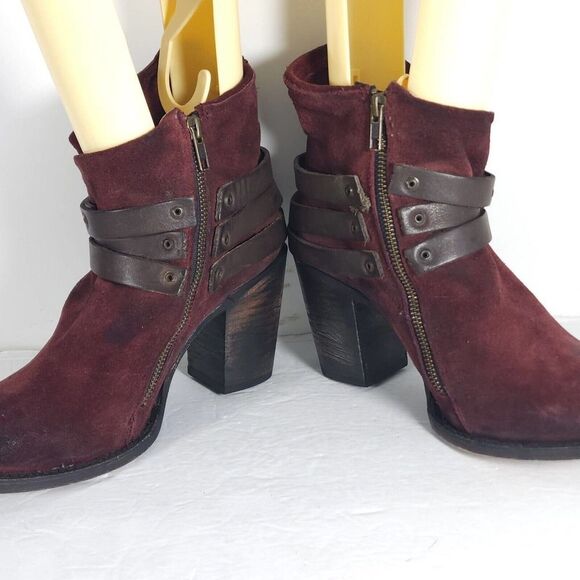 Freebird by Steven Women's Blaze US 10 Burgundy Leather Zip Heeled Ankle Boots - Picture 6 of 12